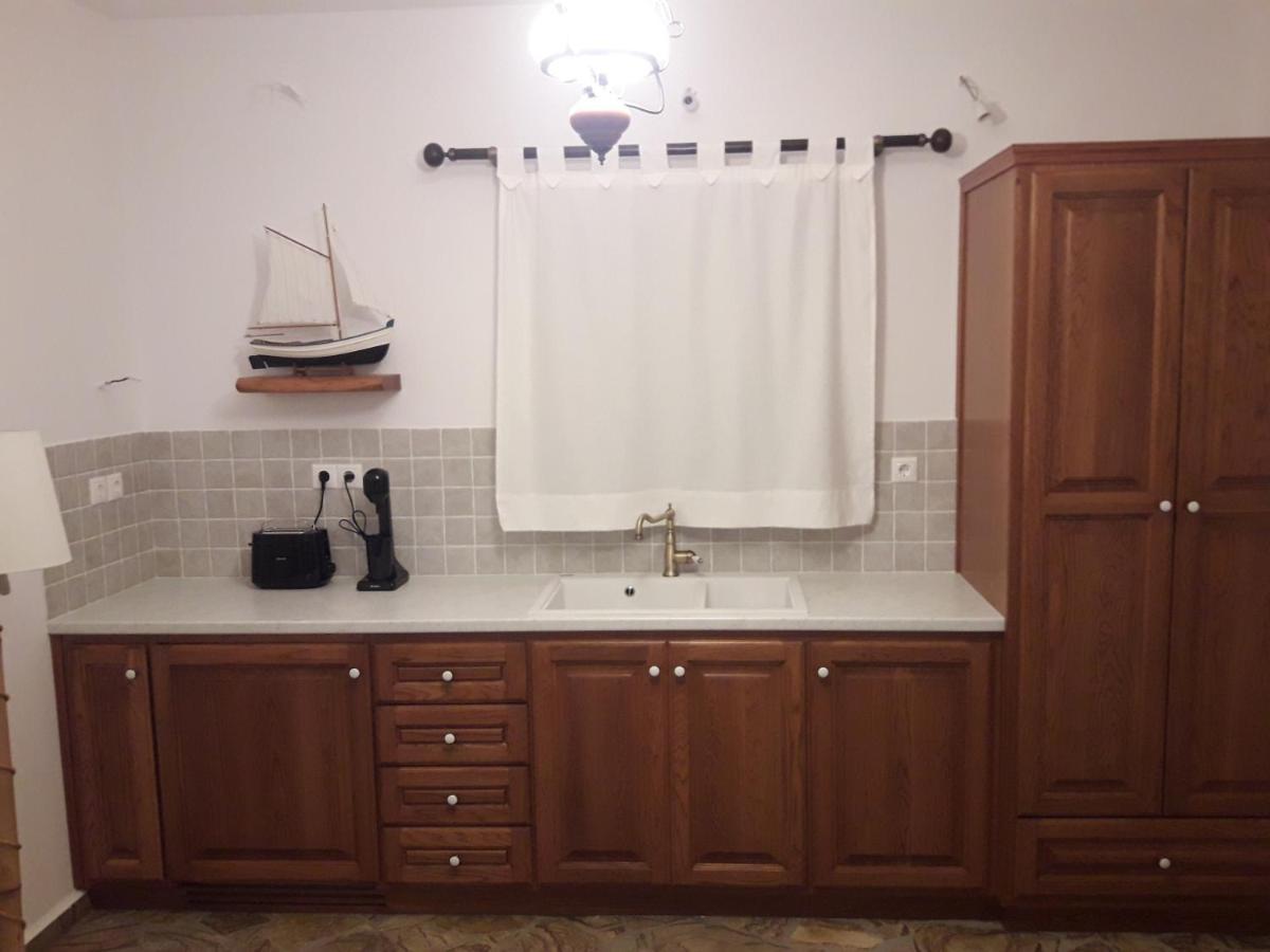 Villa Almyra Aegina Екстер'єр фото